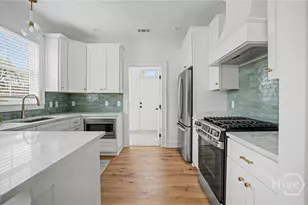 1534 E 53rd St, Savannah, GA 31404 - Photo 12