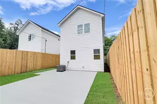 904 E 33rd St, Savannah, GA 31401 - Photo 56