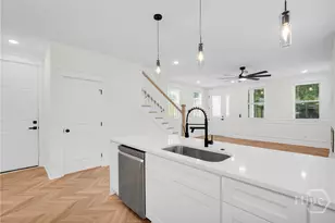 904 E 33rd St, Savannah, GA 31401 - Photo 24