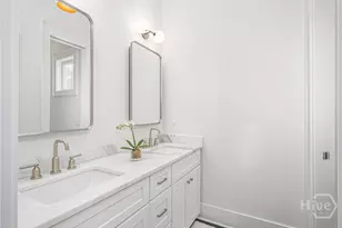 218 W 43rd St, Savannah, GA 31401 - Photo 20