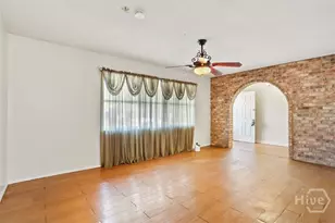 2223 N Fernwood Ct, Savannah, GA 31404 - Photo 8