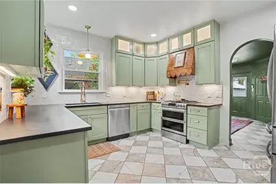 628 E 57th Street, Savannah, GA 31405 - Photo 10