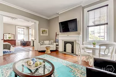 25 E York, Savannah, GA 31401 - Photo 8