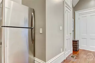 25 E York, Savannah, GA 31401 - Photo 12