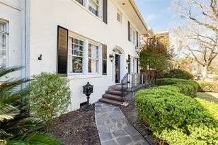 37 E 50th St, Savannah, GA 31405 - Photo 6