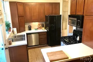 118 E Harris Street E, Savannah, GA 31401 - Photo 6