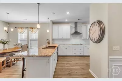 17 Shoefstall Street, Savannah, GA 31407 - Photo 6