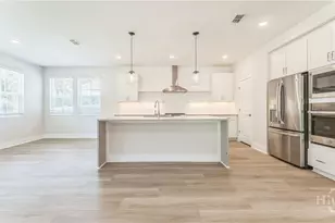 162 Mage St, Savannah, GA 31302 - Photo 16