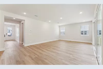 162 Mage Street, Savannah, GA 31302 - Photo 12