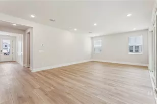 162 Mage St, Savannah, GA 31302 - Photo 12