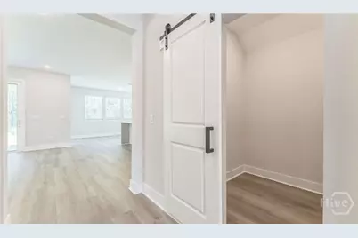 162 Mage Street, Savannah, GA 31302 - Photo 6