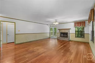 9 W Coquena Cir, Savannah, GA 31410 - Photo 4