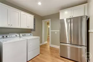 416 E 61st St, Savannah, GA 31405 - Photo 16