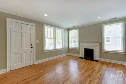 416 E 61st Street, Savannah, GA 31405 - Photo 8