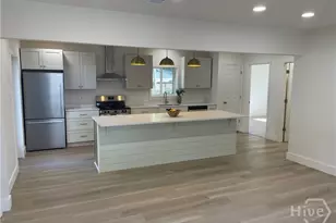 1510 E 49th St, Savannah, GA 31404 - Photo 16
