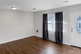 476 Elm St, Hinesville, GA 31313 - Photo 4
