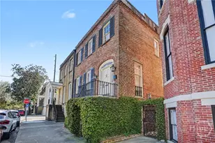 221 E Charlton St, Savannah, GA 31401 - Photo 12
