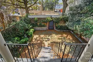 221 E Charlton St, Savannah, GA 31401 - Photo 38