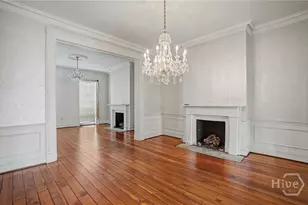 221 E Charlton St, Savannah, GA 31401 - Photo 22