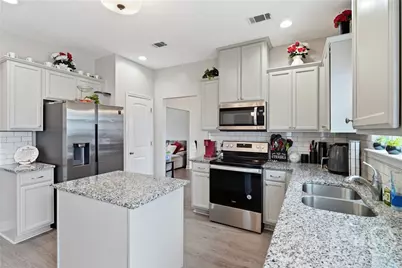 878 Fairview Circle, Hinesville, GA 31313 - Photo 18