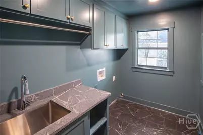 113 Chriswoodell Drive, Savannah, GA 31406 - Photo 32