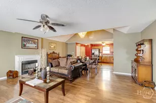 1956 Heathrow Dr, Hinesville, GA 31313 - Photo 6