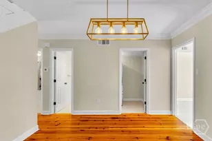 501 E Broughton St, Savannah, GA 31401 - Photo 10