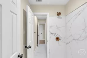 501 E Broughton St, Savannah, GA 31401 - Photo 24