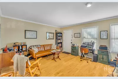 501 E Broughton Street, Savannah, GA 31401 - Photo 32