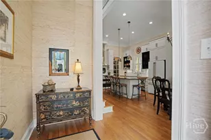 406 E Park Ave, Savannah, GA 31401 - Photo 10