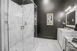 406 E Park Ave, Savannah, GA 31401 - Photo 36