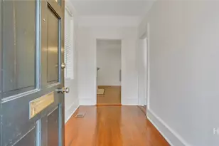 923 E Park Ave, Savannah, GA 31401 - Photo 6