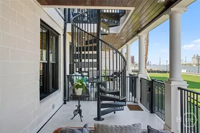 454 Geo Meyer Avenue, Savannah, GA 31401 - Photo 56