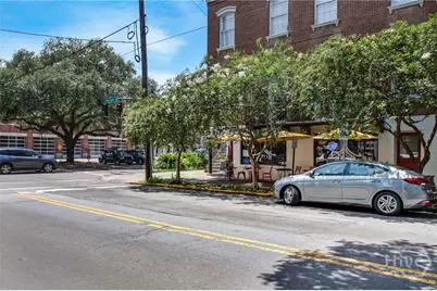 132 E Oglethorpe Avenue, Savannah, GA 31401 - Photo 4
