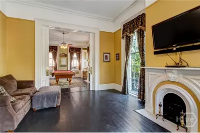 132 E Oglethorpe Avenue, Savannah, GA 31401 - Photo 8