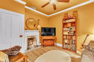 528 E Jones St, Savannah, GA 31401 - Photo 42