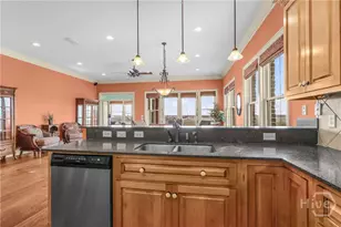 107 Broad St, Darien, GA 31305 - Photo 24