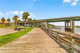107 Broad St, Darien, GA 31305 - Photo 48