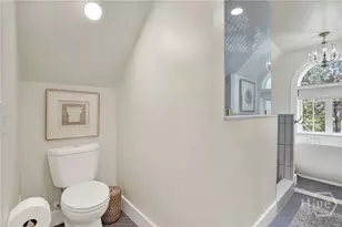 208 E 48th St, Savannah, GA 31405 - Photo 42