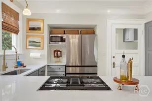 208 E 48th St, Savannah, GA 31405 - Photo 20
