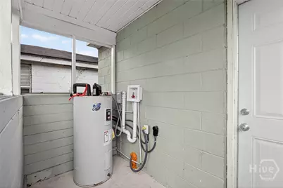716 W 46th Street, Savannah, GA 31405 - Photo 18
