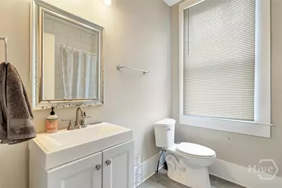 309 W 33rd Street, Savannah, GA 31401 - Photo 30