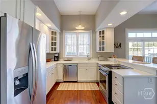 114 W Duffy St, Savannah, GA 31401 - Photo 22