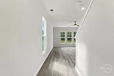 240 Mage Street, Savannah, GA 31302 - Photo 2