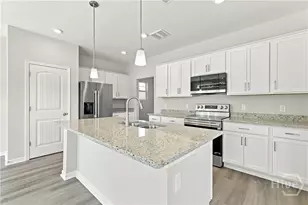 240 Mage St, Savannah, GA 31302 - Photo 6