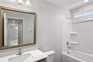 240 Mage St, Savannah, GA 31302 - Photo 32
