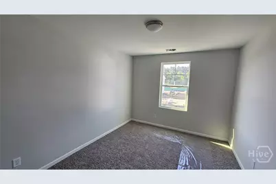 240 Mage Street, Savannah, GA 31302 - Photo 12