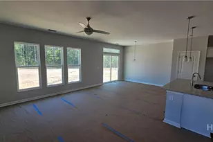 240 Mage St, Savannah, GA 31302 - Photo 4