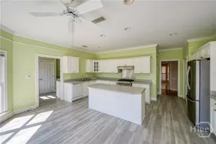 308 Bradley Point Rd, Savannah, GA 31410 - Photo 22