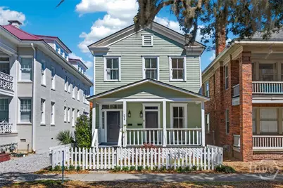 22 E 37th Street, Savannah, GA 31401 - Photo 1